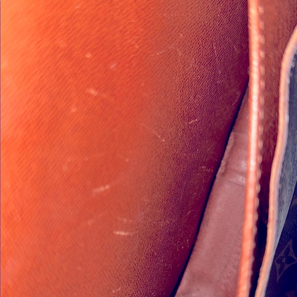 Louis Vuitton Brown Monogram Men's Bag - Picture 3 of 9